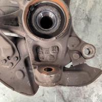117937550-ca0fbde9-7646-4af2-9ab6-7b2c9a6a9b0b-Piece-Fusee-avant-gauche-1647857480-CITROEN-BERLINGO-3-M-PHASE-1-ff804974320afdf6a8786e4bb3fd3c734627c4aaaf8ab20f1a87ba30da160bb5_m.jpg