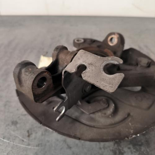 117937550-15042db8-b8dc-4fc3-81c4-39a14fa62050-Piece-Fusee-avant-gauche-1647857480-CITROEN-BERLINGO-3-M-PHASE-1-6fea7daafdce05df43f3c38ec74fb4ebb5e43c8b781e15d36a1fcaf3c027d8dc_m.jpg