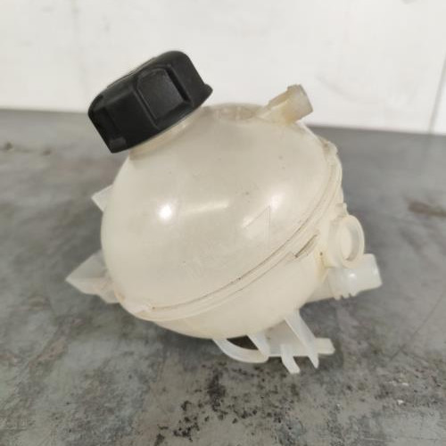 117937559-de003153-6397-4da7-91ec-cb15b849692c-Piece-Vase-dexpansion-9678125880-CITROEN-BERLINGO-3-M-PHASE-1-35e109742c99c46786f51d5b8653181ef9ec42ac682b78d42cb4aabe170bb77d_m.jpg