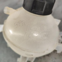117937559-6dae1018-4d51-4015-b93b-113e7c1f1f74-Piece-Vase-dexpansion-9678125880-CITROEN-BERLINGO-3-M-PHASE-1-d96dd34c3d8f3967da21180de89e5e79efef75ecff747bec1c70c7d316cf1f90_m.jpg