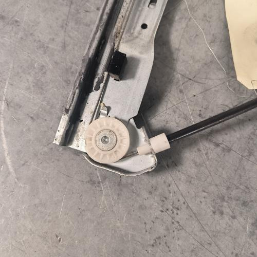 118023014-f603e10f-bcc6-4f16-b21f-b1cec1cc83ad-Piece-Leve-vitre-electrique-avant-gauche-00009221CV-CITROEN-C4-PICASSO-1-8f22cbcdb076dd916c4c1e1685271101543b8f10c7a6819257ccb97a937e96c5_m.jpg