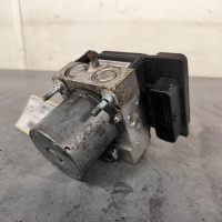 118023124-6d730288-cbfe-42de-9fe5-4a85a9b45b6a-Piece-Bloc-ABS-freins-anti-blocage-00004541QE-CITROEN-C4-PICASSO-1-2133f54189560c3f8b7c539e2486fc67017d6ec77a2bda99eb97270d71f02bba_m.jpg