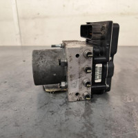118023124-2f9109b9-de3d-4e32-9185-4a48657fe79b-Piece-Bloc-ABS-freins-anti-blocage-00004541QE-CITROEN-C4-PICASSO-1-7d1a39aeb67ed618a32f8e619f638a9bb0b1ea602b0758f63ad5d735658c8f8f_m.jpg