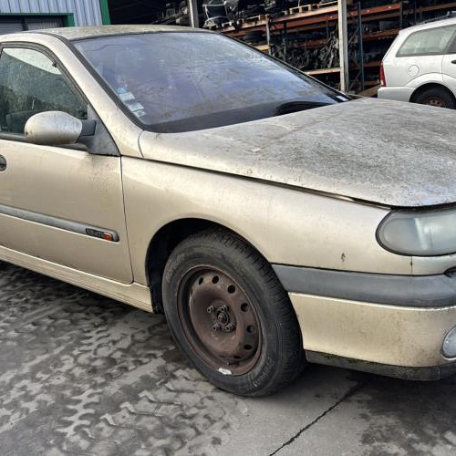 Vehicule-RENAULT-LAGUNA%25201%2520PHASE%25202-2000-6245595dd63f68211f3c710dafa2c38697ae0a6114288680901dce7a9bf4d7f2_m.jpg