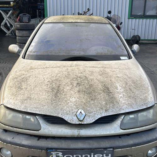 Vehicule-RENAULT-LAGUNA%25201%2520PHASE%25202-2000-f524a572ec5c6403f42fcdd7b1fecae00405dbbcabc7392eaad58f3bd9b1abd5_m.jpg