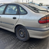 Vehicule-RENAULT-LAGUNA%25201%2520PHASE%25202-2000-b997983e2956da49b762f65184f5b3248b2dc169ba85b9fc0d7f09cad0676cd6_m.jpg