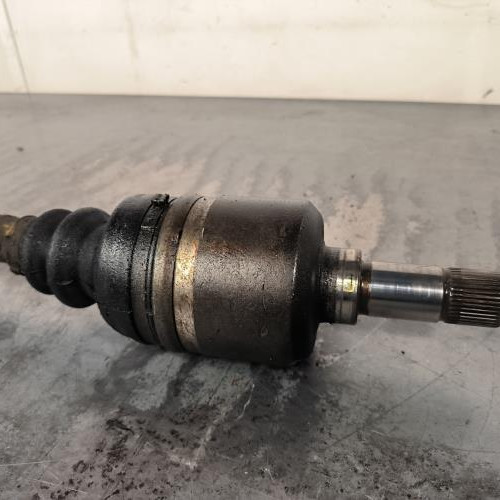 118471736-95fd855c-e16b-496d-8c9e-e0e77b40fbd5-Piece-Cardan-gauche-transmission-3272CH-PEUGEOT-BOXER-1-5bc30ecb1c4f562bd813f08e17a87aed0e573aee7e88202045695159b3503d3d_m.jpg