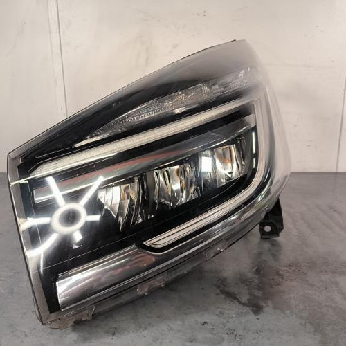 Optique avant principal gauche (feux)(phare)