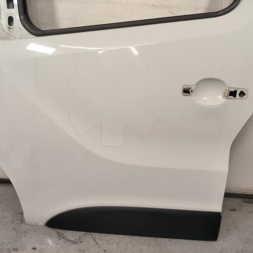 118780565-45246541-b548-4b01-adcb-403355100084-Piece-Porte-avant-gauche-801015693R-RENAULT-TRAFIC-3-COURT-PHASE-2-347557735f387e95216905211e21408afc4722ead7beb6dffce29322e4327844_m.jpg