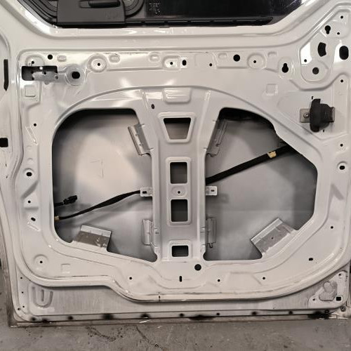 118780569-64e12f1f-4569-42c5-8078-2b664856416c-Piece-Porte-laterale-gauche-821011449R-RENAULT-TRAFIC-3-COURT-PHASE-2-1898a2e8cc4957591e71317ef447ff2feb6e8de7a20565c51b9b36b28ed0e934_m.jpg