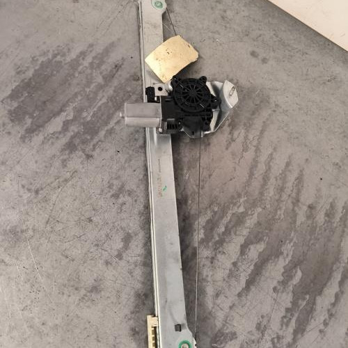 118782401-5feffdff-d82d-4fe3-8c26-451dee30debc-Piece-Leve-vitre-electrique-avant-droit-807207538R-RENAULT-TRAFIC-3-COURT-PHASE-2-8990159c68a1380202e610bdab5aef6b0189340691a2d186a2fd217a00f95801_m.jpg