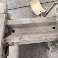 118782416-6035208c-2de2-4302-91ea-b8460cc9ee66-Piece-Renfort-pare-choc-avant-traverse-752108962R-RENAULT-TRAFIC-3-COURT-PHASE-2-5456c823b01db36a5a741e5a51e67570d5d613e6b72c89555504d0b312da001e_m.jpg