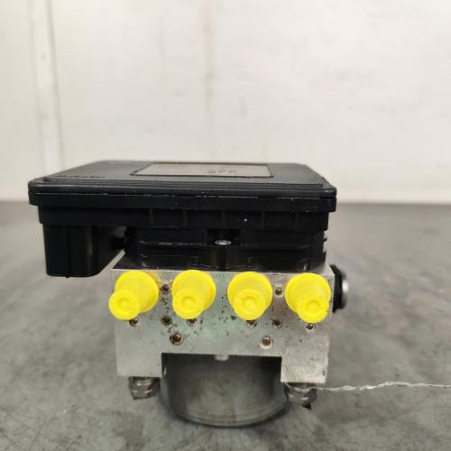 118783207-e9945260-eb96-4f7d-b315-9422559f2c84-Piece-Bloc-ABS-freins-anti-blocage-476609775R-RENAULT-TRAFIC-3-COURT-PHASE-2-6876fd6d642ba79b9b313a26087982a86626adc974359ecf67e2758625ecb56b_m.jpg