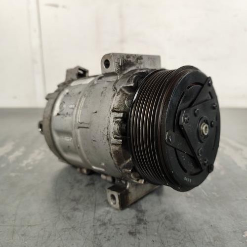 118783214-0d397050-009b-4e6f-be94-b56f52afb948-Piece-Compresseur-clim-926000373R-RENAULT-TRAFIC-3-COURT-PHASE-2-bf00baa24865c8eaaf66237157785fb2d41185ea8f7ee1d6b1c2a20e69188dd0_m.jpg