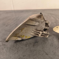 118918991-eb121594-df17-4390-8911-dfdf518c6b08-Piece-Repetiteur-clignotant-avant-droit-Feux-7701047516-RENAULT-CLIO-1-PHASE-1-51eaf1cbd19de16fb956ea5c242f1f121ec613a2b49c9e23c33f8c701c1c808a_m.jpg