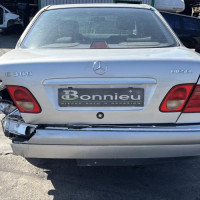 Vehicule-MERCEDES-CLASSE%2520E%2520210%2520PHASE%25201-1996-352c5be4bc5b4246e1df9a71c647975bd1ed7cdbf484bb04e1bdd16e7f476e26_m.jpg