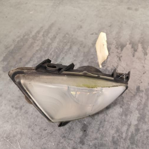 119075053-5f8c1eab-c92c-4f3e-b661-4458cf6f0e78-Piece-Anti-brouillard-gauche-feux-1151755-FORD-FIESTA-5-PHASE-1-a18768d774c65b9b3222bde31cea5f6a848af59b582326f558cfc2c365246570_m.jpg