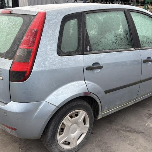 Vehicule-FORD-FIESTA%25205%2520PHASE%25201-2005-226349faeddf1caca28521ddd1156849d5b00dd21013bffac80f297683a13c50_m.jpg