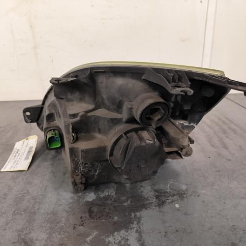 119075082-4c5b02ee-9810-4b33-9c51-9f9f7bb2616c-Piece-Optique-avant-principal-droit-feuxphare-1320348-FORD-FIESTA-5-PHASE-1-f45220b41c3cbfc5cab51024e3760928ba89ee3a240e21dbc908af058c76ec96_m.jpg