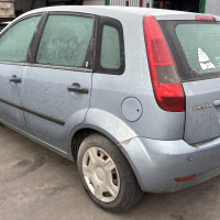 Vehicule-FORD-FIESTA%25205%2520PHASE%25201-2005-0e2a42597dd94199877aa895d18caec16c48c4ced1b4efc3495006fe5fe407eb_m.jpg