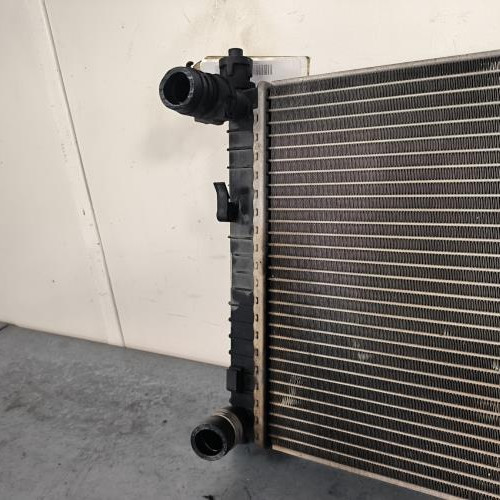 119075689-56cceeb2-825b-42cf-98e5-51c362bc62bc-Piece-Radiateur-eau-1325830-FORD-FIESTA-5-PHASE-1-5d49478050a7de3934f5613040d4ac976c7eb957ae35cca7cb47a02df593e273_m.jpg