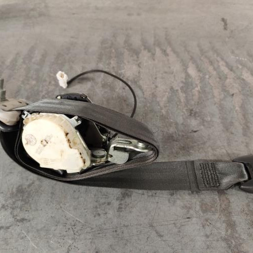 Ceinture avant droit