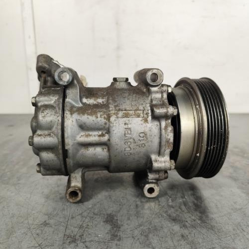 119128865-3c052413-d38a-4215-917f-18e0fb388d8a-Piece-Compresseur-clim-8200953359-RENAULT-MODUS-PHASE-1-8d0ccb7b4a68c98b953a9e3dd8ad23b5d73327cf1606069d1e34624d5a2b126b_m.jpg