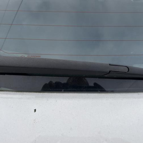 Bras essuie glace arriere