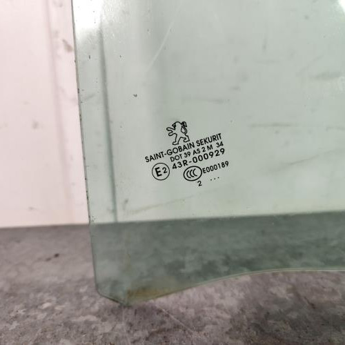 119145351-029a3a72-55d7-4d76-9005-08ac7bc8b215-Piece-Vitre-arriere-gauche-9203HR-PEUGEOT-308-1-PHASE-2-4987e7e83f259aa3ee5182db8653ba4f89d8b16055541ebd8e5db15c5b88b5df_m.jpg