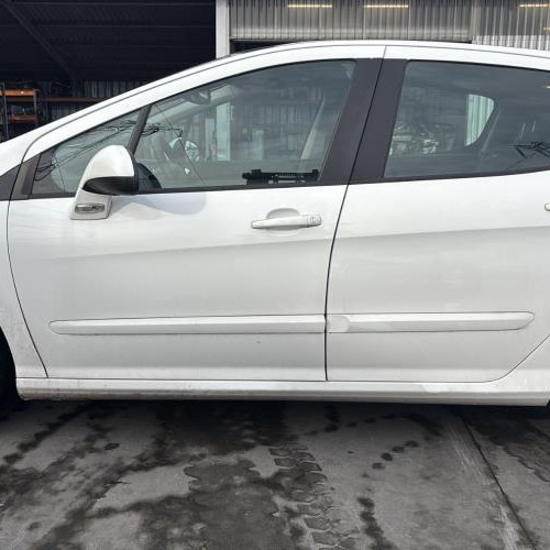 Vehicule-PEUGEOT-308%25201%2520PHASE%25202-2012-bb91a36a09dca27a3662f4d4f5138a960a75496c62d22b0d65213faaa4879226_m.jpg
