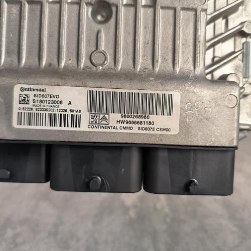 119149321-750b0511-4e8b-435c-a740-c4f7ebc624a3-Piece-Calculateur-moteur-9800268980-PEUGEOT-308-1-PHASE-2-8aa8b801b3fc63fcf8c3e962a0adcb82336962443a9181df5f976133f4b3f411_m.jpg