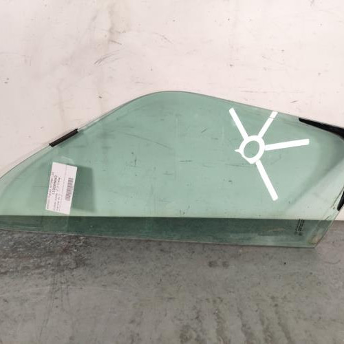 Custode avant droit (porte)