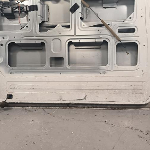 119209146-b86739ed-2be3-43fe-8e65-14e72d443942-Piece-Porte-laterale-droit-82100-00Q2B-NISSAN-NV400-9535cbbcdf273ab00ff861fb68f57bccaa6a01f697812cd072a8120e127bb874_m.jpg