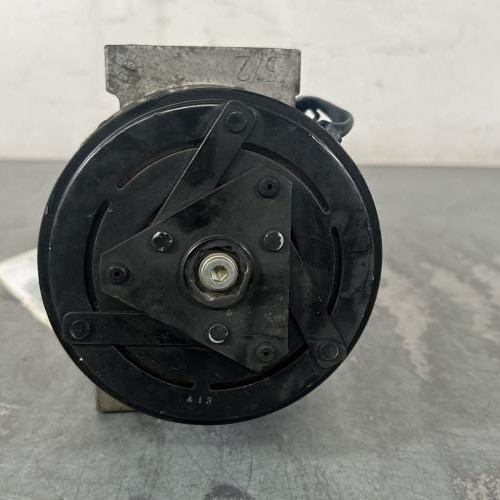 119210150-9e734f3c-6c8a-4132-ba84-5ccc125d1946-Piece-Compresseur-clim-8200848916B-NISSAN-NV400-0b75645dba29f79921163fb0085507fa27fc397f5d6ff9c089145c67014e3f15_m.jpg