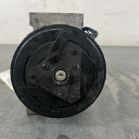 119210150-9e734f3c-6c8a-4132-ba84-5ccc125d1946-Piece-Compresseur-clim-8200848916B-NISSAN-NV400-0b75645dba29f79921163fb0085507fa27fc397f5d6ff9c089145c67014e3f15_m.jpg