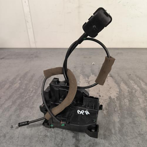 Fermeture centralisee avant droit