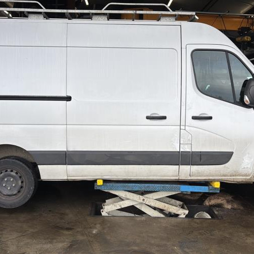 Vehicule-NISSAN-NV400-2018-52c339160682f8e2859015ce57c999c16622bfc62117597c6bfc235c555f76d1_m.jpg