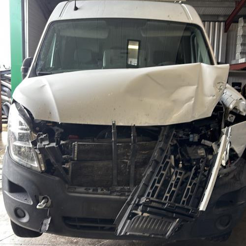 Vehicule-NISSAN-NV400-2018-6beeb8b34f7479ff9dbe2619439c322b0819aee8f6720f81359f22cb9d165830_m.jpg