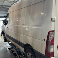 Vehicule-NISSAN-NV400-2018-35164f1e427ce77b47ee4f07c40216bbeba1d598265dc3bac243c2d32f6d9567_m.jpg