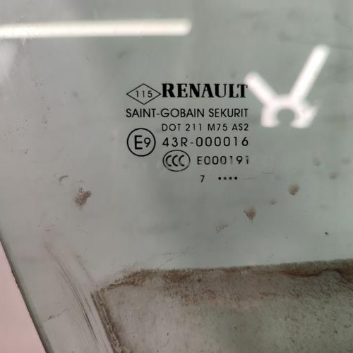 119289867-81f578b0-c13a-4b3d-92e8-b1b81d7c4127-Piece-Vitre-avant-droit-803002624R-RENAULT-MEGANE-4-PHASE-1-91ef834c7023043debff9d57c2789e65ec6ada2b691a2491b5a1c01cf3a0986d_m.jpg