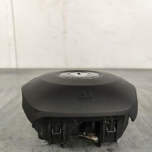 119290213-71fcd1b1-d21b-4da8-a132-3a0d48141f92-Piece-Air-bag-conducteur-985708480R-RENAULT-MEGANE-4-PHASE-1-6979e97e1d0dd5a4ea10eaacd41a53df815f716fc22a6eae342927f9e76fe7bd_m.jpg