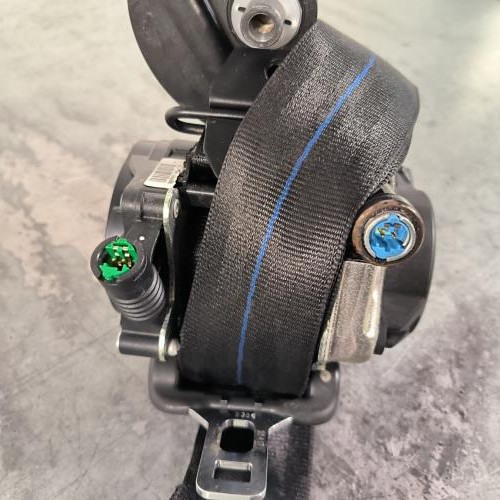119290228-a60e7162-6a76-4d86-a09f-df8d589d6fd0-Piece-Ceinture-avant-droit-868844163R-RENAULT-MEGANE-4-PHASE-1-4185e0e644eee3d61db9108973294b3f7cd80de27236b33d8800a175c6cb5e62_m.jpg
