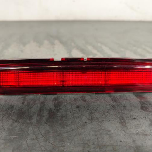 119290241-c51390de-768f-4307-8a7d-7c98538551e3-Piece-Feu-arriere-stop-central-265902759R-RENAULT-MEGANE-4-PHASE-1-a5afa28e985cdaf46848c92537e95803a7e95c7775136c8e7178a4fb8a153853_m.jpg