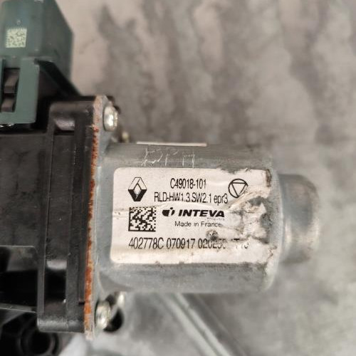 119290244-9eee875e-9337-491c-a668-c25590be6882-Piece-Leve-vitre-electrique-arriere-gauche-827211609R-RENAULT-MEGANE-4-PHASE-1-0731c88fc8c5335bf0be6b69a27ac22d85827a91ae982d5bc9574fae02a2881d_m.jpg
