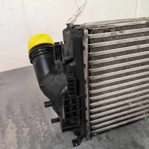 119290368-d143a695-3b32-452c-b262-18be7b60a35b-Piece-Echangeur-air-Intercooler-144963358R-RENAULT-MEGANE-4-PHASE-1-870e28f9aa4628f3b4f8cc767b88a04b387d91b9baf618e7395694566afd27f6_m.jpg