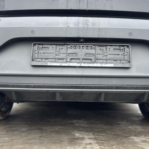 119292278-0f566a60-76e0-40e0-afbb-b86e1687a807-Piece-Pare-choc-arriere-5F0807421EGRU-SEAT-LEON-3-SC-PHASE-1-COUPE-ba94a6c52fe2ee26d462546b62b897efd734e8f16be445ade8ff8196f51ead6d_m.jpg