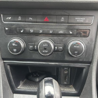 119293144-a32bd276-191f-4121-9c9e-b556966c923a-Piece-Commande-chauffage-5F0907044ALYMS-SEAT-LEON-3-SC-PHASE-1-COUPE-32859f06f9f4ead1db335d8e64fdc4aa76f087bf1a19dbc63d293259efc8f972_m.jpg