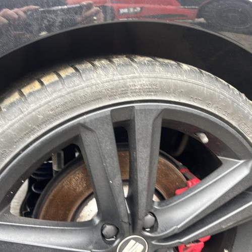 Pare boue arriere droit