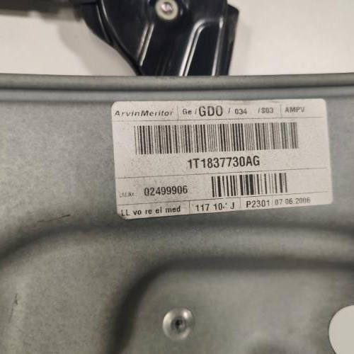 119378424-558df55e-1157-4c31-b784-1f14e8555504-Piece-Leve-vitre-electrique-avant-droit-1T1837462B-VOLKSWAGEN-TOURAN-1-PHASE-1-b460db47502977211eaf11f584397d6f724f0b86a622b53bfb8b4d54e903c434_m.jpg