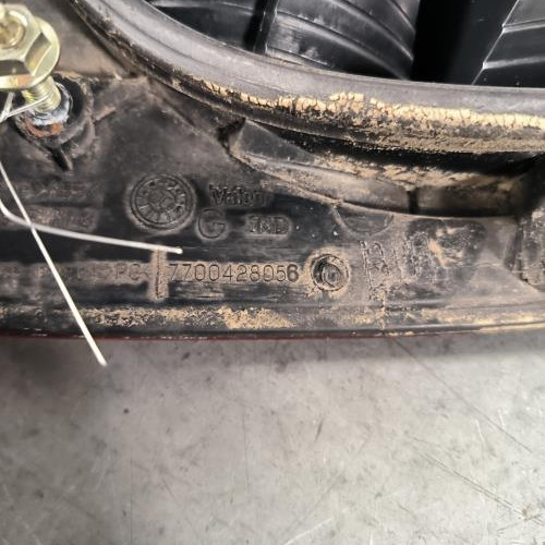 119381257-c92a5b77-29dd-462c-860d-4ee673c13be3-Piece-Feu-arriere-principal-gauche-feux-7700428056-RENAULT-MEGANE-1-PHASE-2-COUPE-e8780cf93b66e505cb85958a53e74f52b58ecdab8ead85c9384ab21dad00fc7b_m.jpg